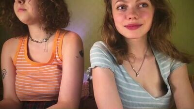 alice_johns_ public webcam profile photo 4