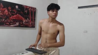 alice_julls public webcam profile photo 7
