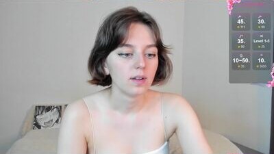 alice_white_fairy public webcam profile photo 9