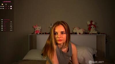 alicecost public webcam profile photo 2