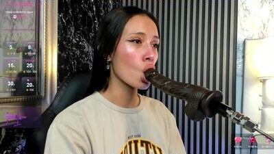 aliceemoon_ public webcam profile photo 6