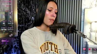 aliceemoon_ public webcam profile photo 8