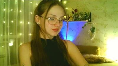 aliceisnothere public webcam profile photo 8