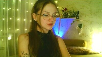 aliceisnothere public webcam profile photo 10