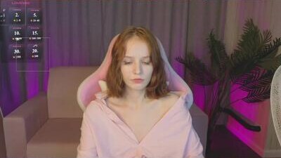 alicekruze public webcam profile photo 10