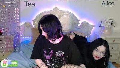 alicelinderman public webcam profile photo 8