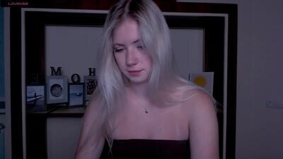 alicemeow_ public webcam profile photo 3