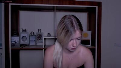 alicemeow_ public webcam profile photo 4
