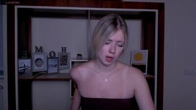 alicemeow_ public webcam profile photo 7