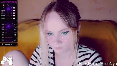 alicenya public webcam profile photo 4