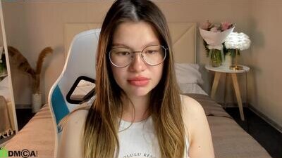 aliceruby1 public webcam profile photo 7