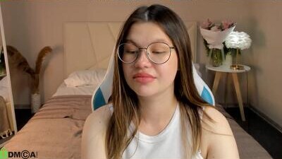 aliceruby1 public webcam profile photo 9