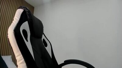 alicia69c public webcam profile photo 2