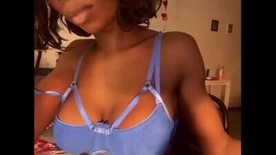 aliciamell public webcam profile photo 7