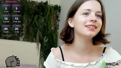 alina_mills public webcam profile photo 7