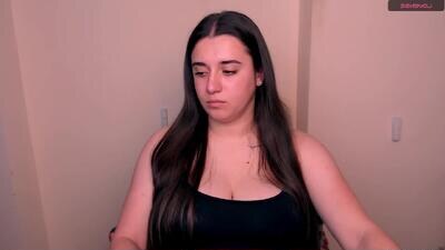 alinaasti_ public webcam profile photo 3