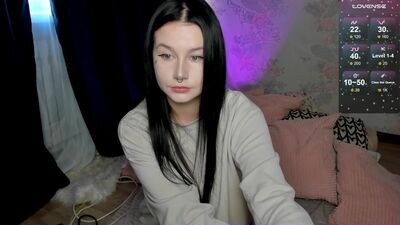 alinegreeeen public webcam profile photo 3