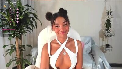 alishasummer public webcam profile photo 6