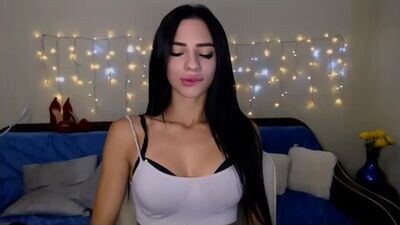 alishaswiss public webcam profile photo 3
