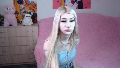 alison_moonlight public webcam profile photo 7