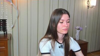 alitafury public webcam profile photo 7