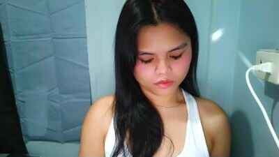 aliyah_molly public webcam profile photo 9