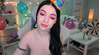 allie_queen public webcam profile photo 7