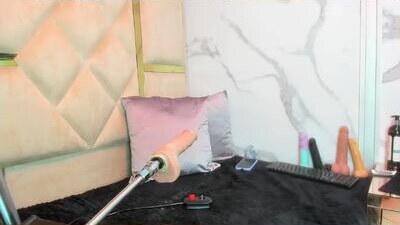 allison_69ts public webcam profile photo 6