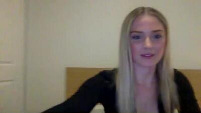 allybeexo public webcam profile photo 4