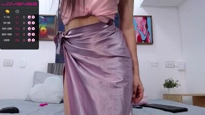 alma_sweet public webcam profile photo 3