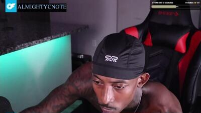 almightycnote public webcam profile photo 3