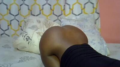 alorapavo public webcam profile photo 3