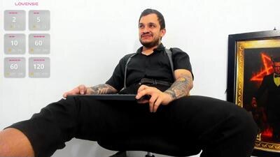 alpha_paganni public webcam profile photo 3