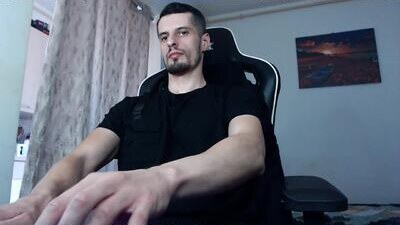 alphamastertodd public webcam profile photo 6