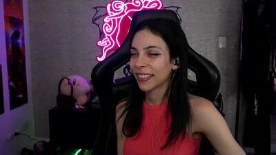 altsofie public webcam profile photo 5