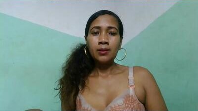 alyahtah public webcam profile photo 10