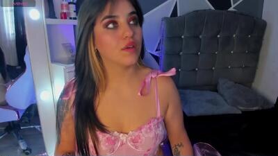alysa_magic public webcam profile photo 4