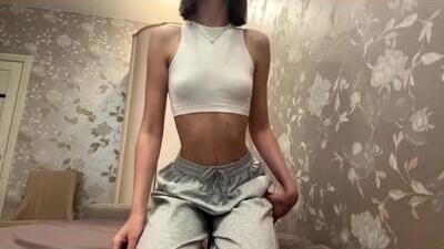 alysastuddiford public webcam profile photo 8