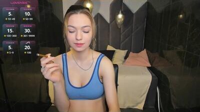 alysiasun public webcam profile photo 5