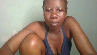 am_creme_delight public webcam profile photo 3