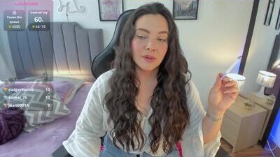 amaia_monet public webcam profile photo 9