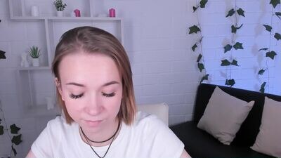 amaliarous public webcam profile photo 3