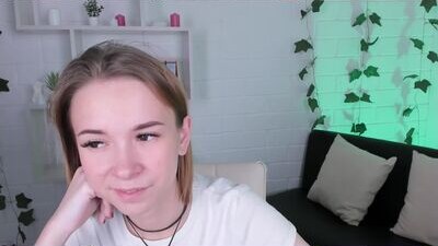 amaliarous public webcam profile photo 7