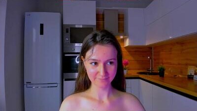ameli_moon public webcam profile photo 10