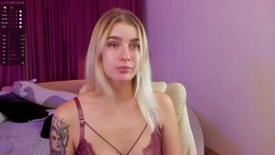 amelia_henkok public webcam profile photo 2