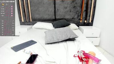 amelia_jones__ public webcam profile photo 7