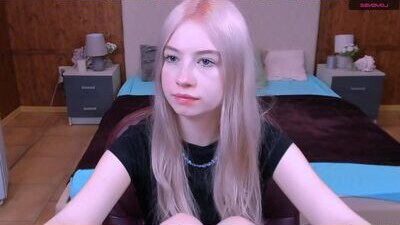ameliaevans66 public webcam profile photo 9