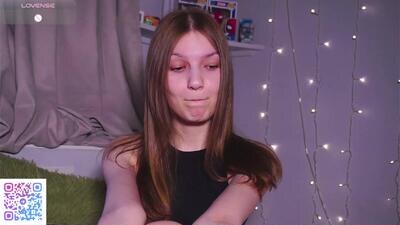 ameliami public webcam profile photo 2