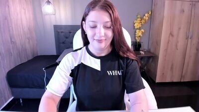 ameliasmith_1 public webcam profile photo 3
