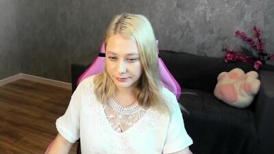 ameliaxcandy public webcam profile photo 2